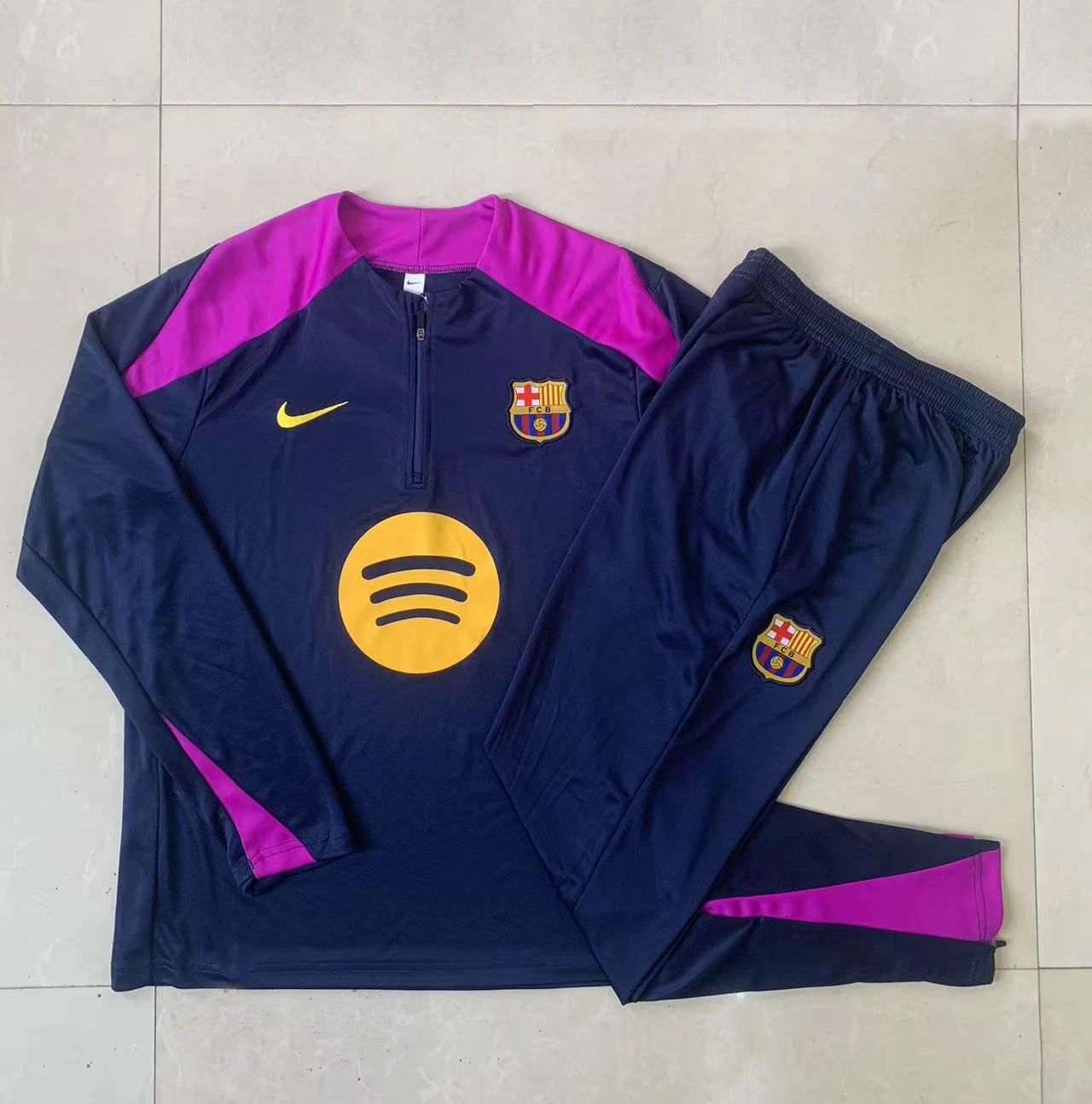Kids Barcelona Training Kit (Sweatshirt+Pants) Cyan 2025/26 - Image 2