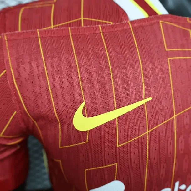 Liverpool Football Jersey Home Shirt 2024/25 - Image 5