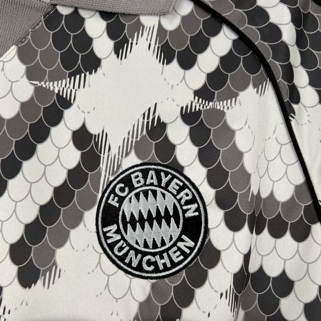 Bayern Munich Soccer Jersey Special Edition Shirt 2025/26 - Image 4