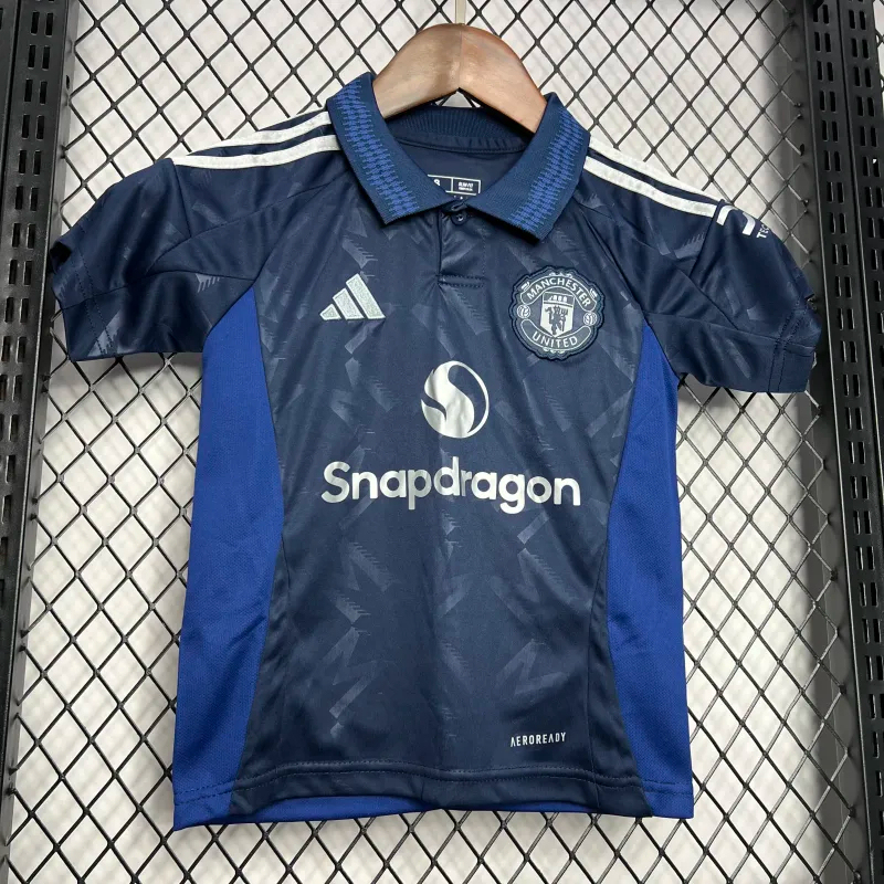 Manchester United Away Kids Kit Jersey+Shorts 2024/25 - Image 6