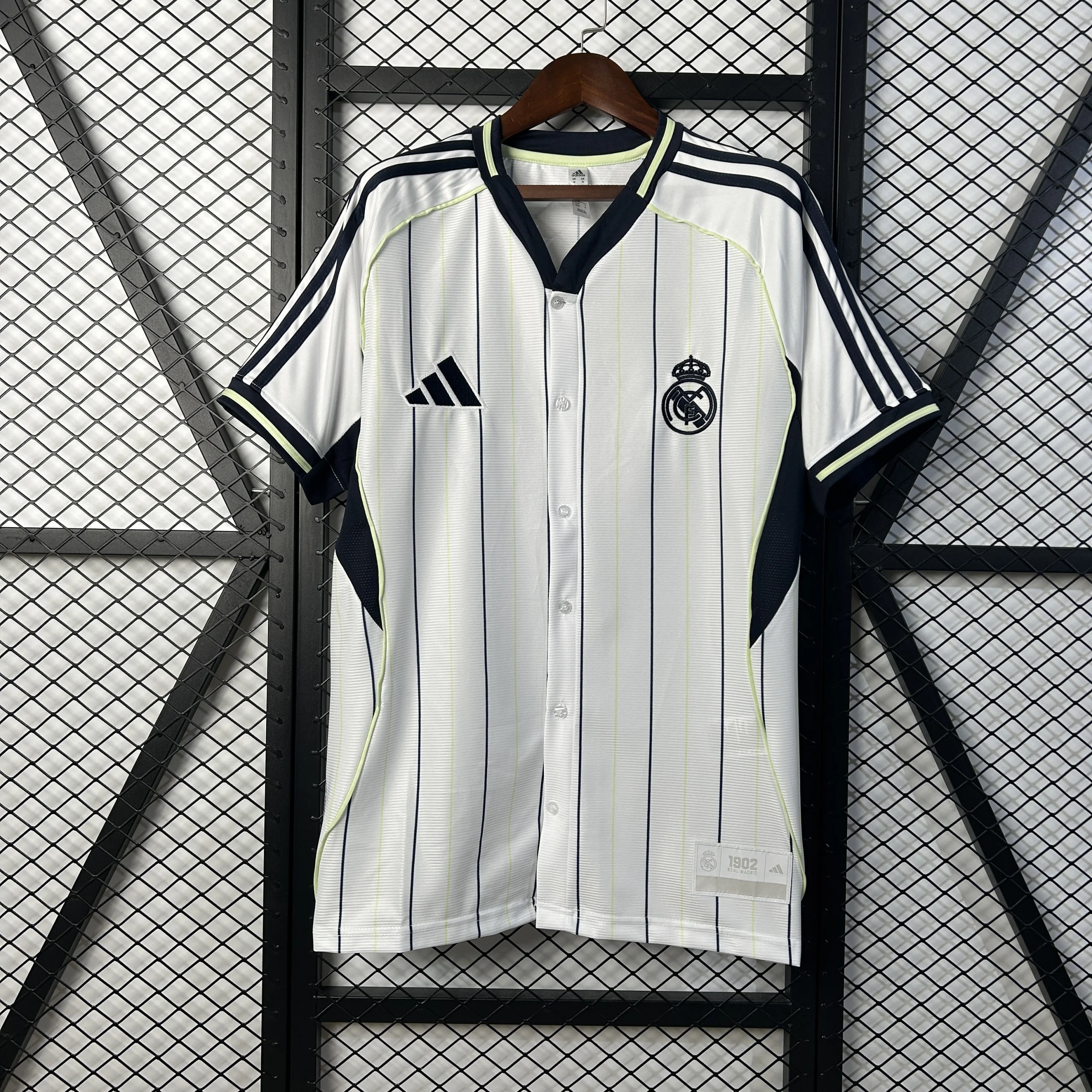 Real Madrid US Pack Custom Shirt 2025/26