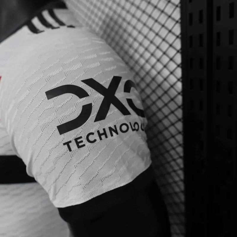 Manchester United Third Away Football Jersey Shirt 2024/25 - Image 4