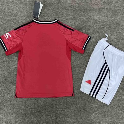 Alternative view of Manchester United Home Kids Kit Jersey+Shorts 2025/26