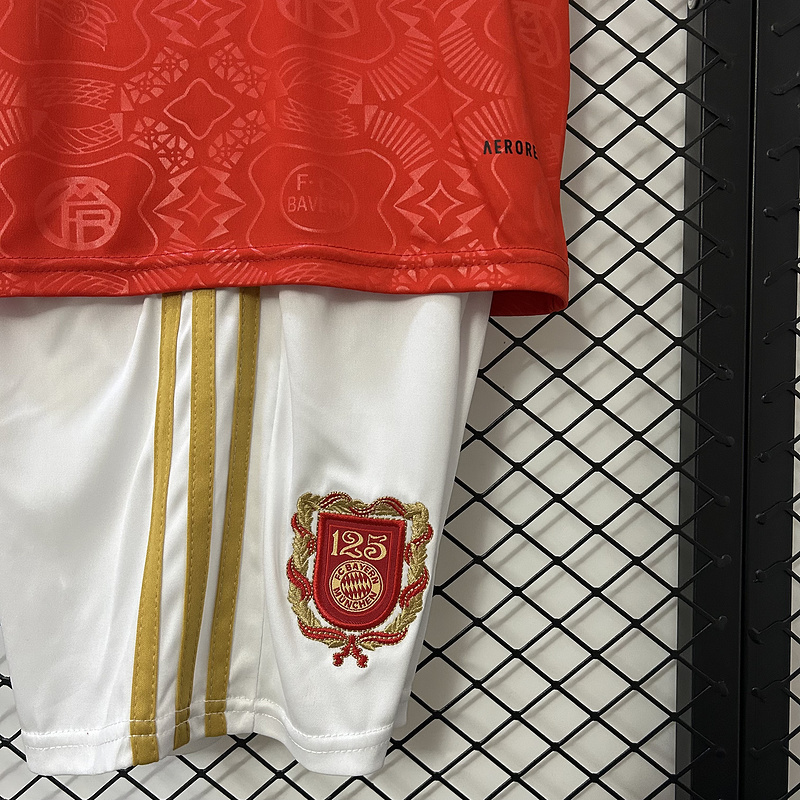 Bayern Munich Kids Kit Jerseys+Shorts 2025/26 125th Anniversary - Image 4