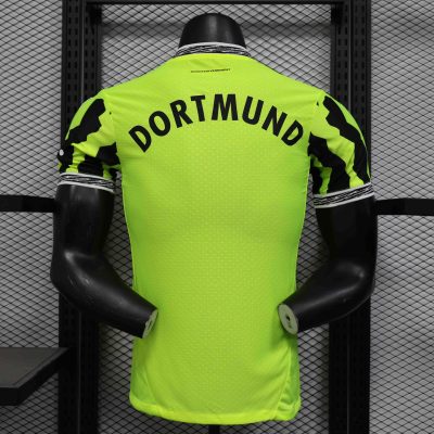 Alternative view of Borussia Dortmund Special Jersey Player Version 2024/25