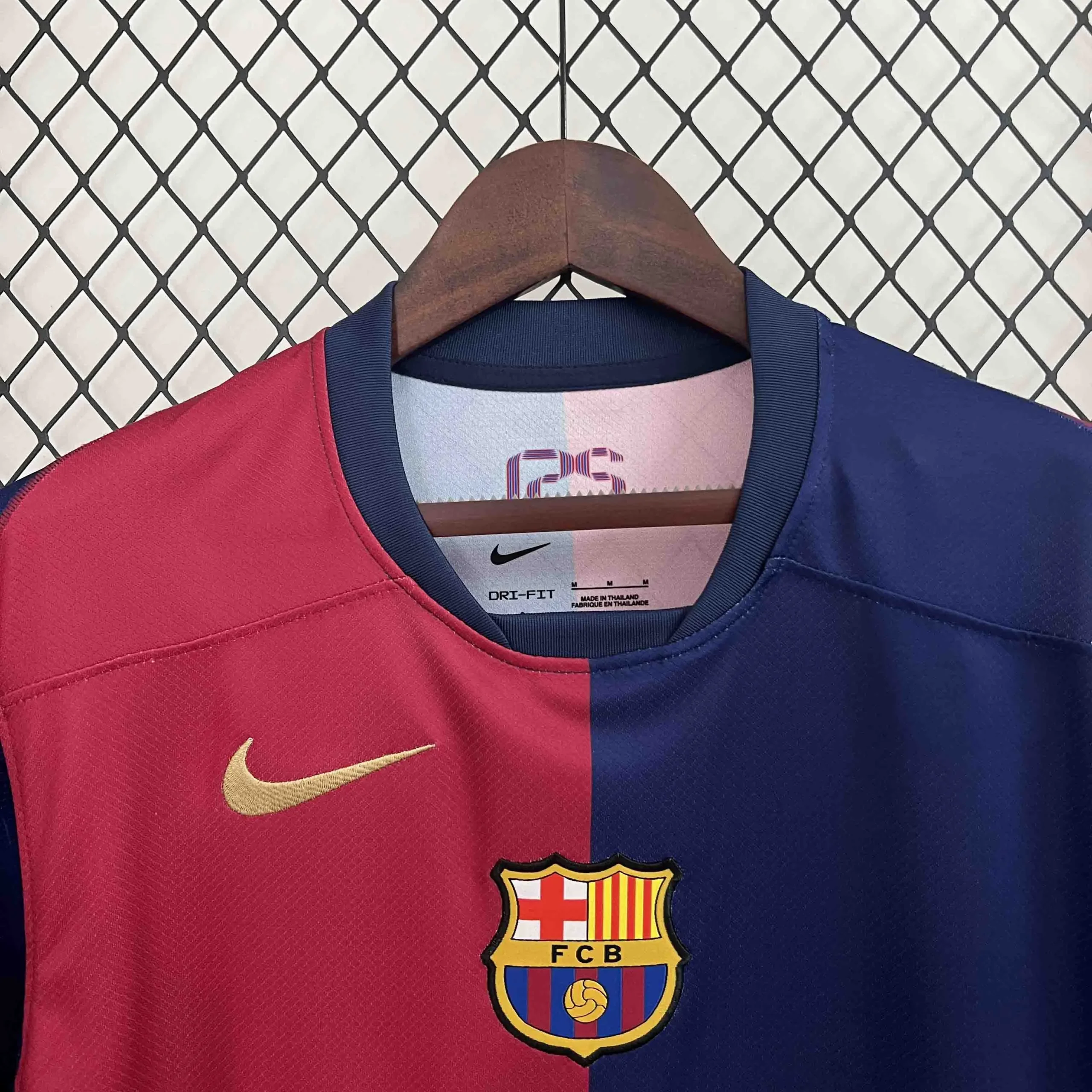 Barcelona Home Soccer Jersey 2024/25 - Image 6