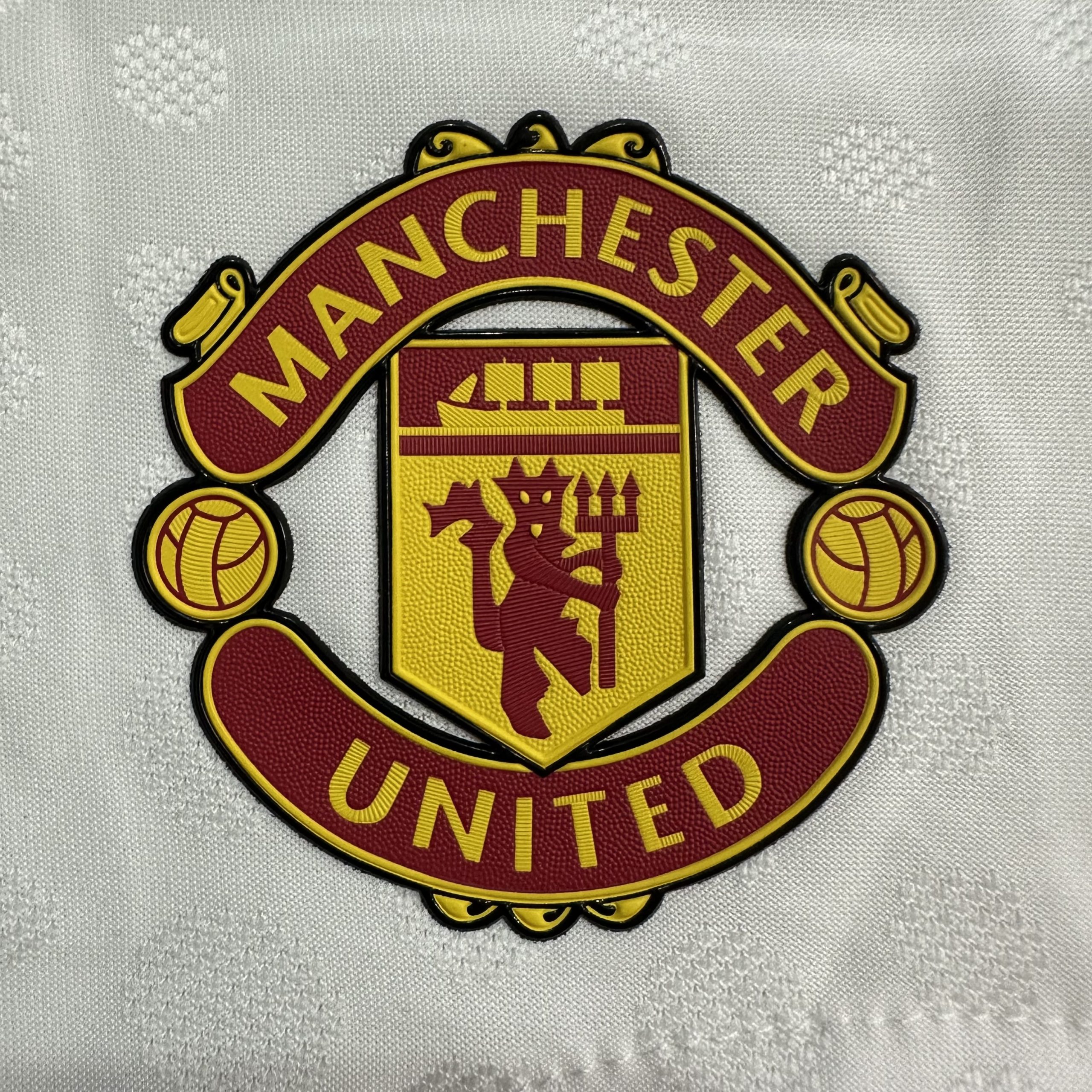 Manchester United Home Shorts 2025/26 - Image 3