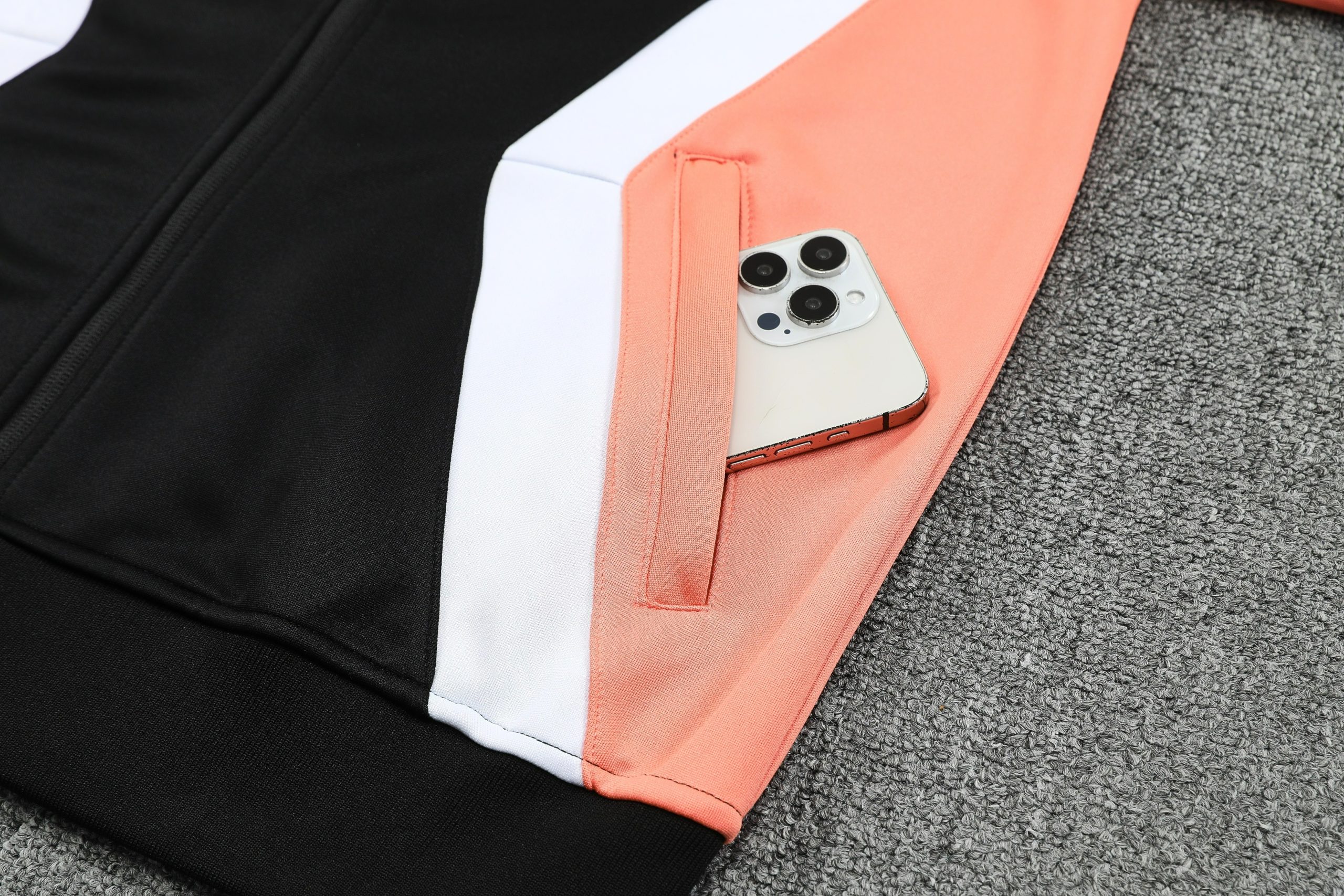 PSG Training Kit (Jacket+Pants) Black 2025/26 - Image 3