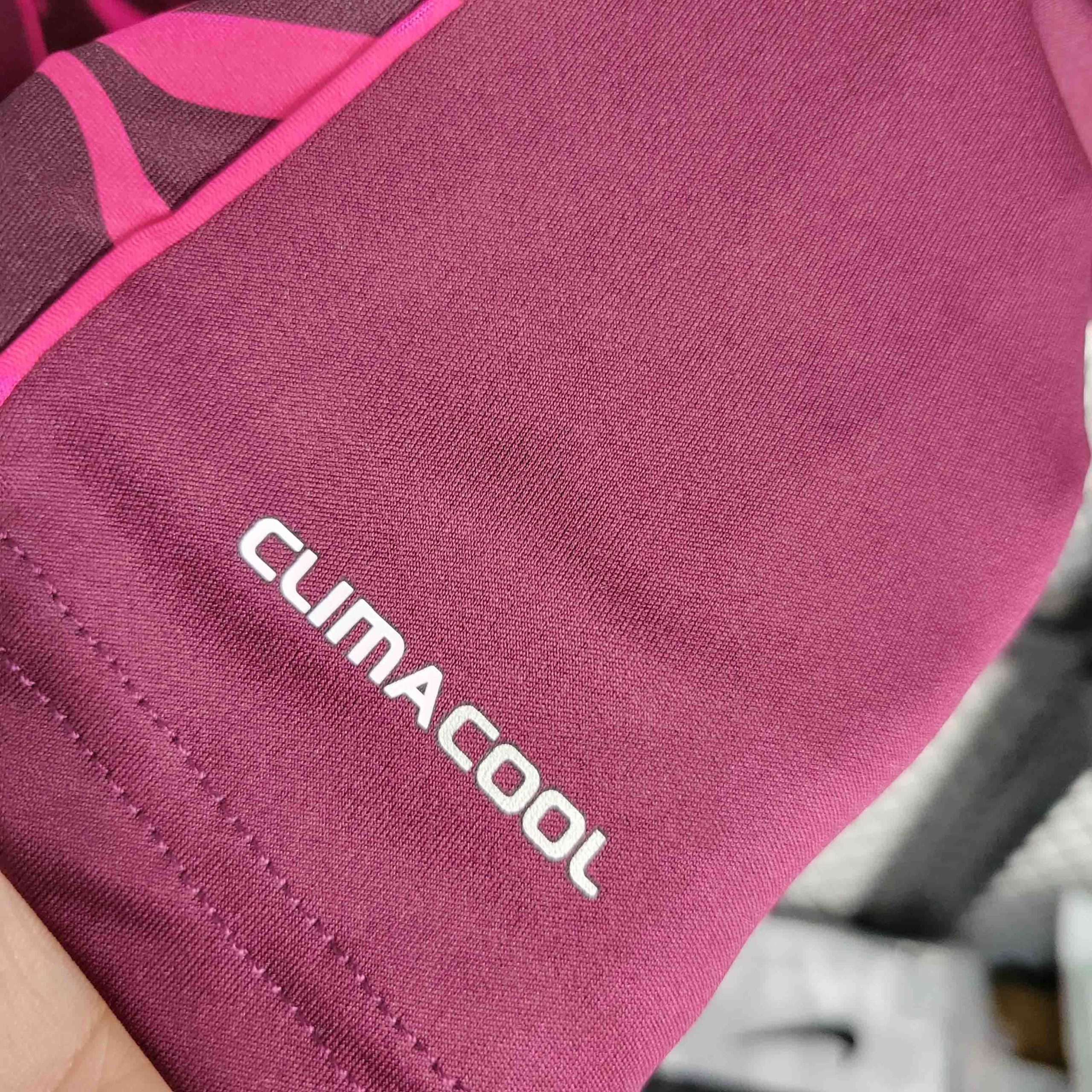 Olympique Lyonnais Retro Football Jersey Away Custom Shirt 2010-11 - Image 6