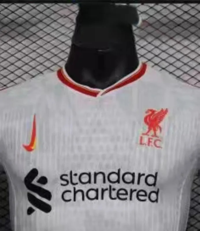 Liverpool Football Jersey Third Away Shirt 2024/25 - Image 5