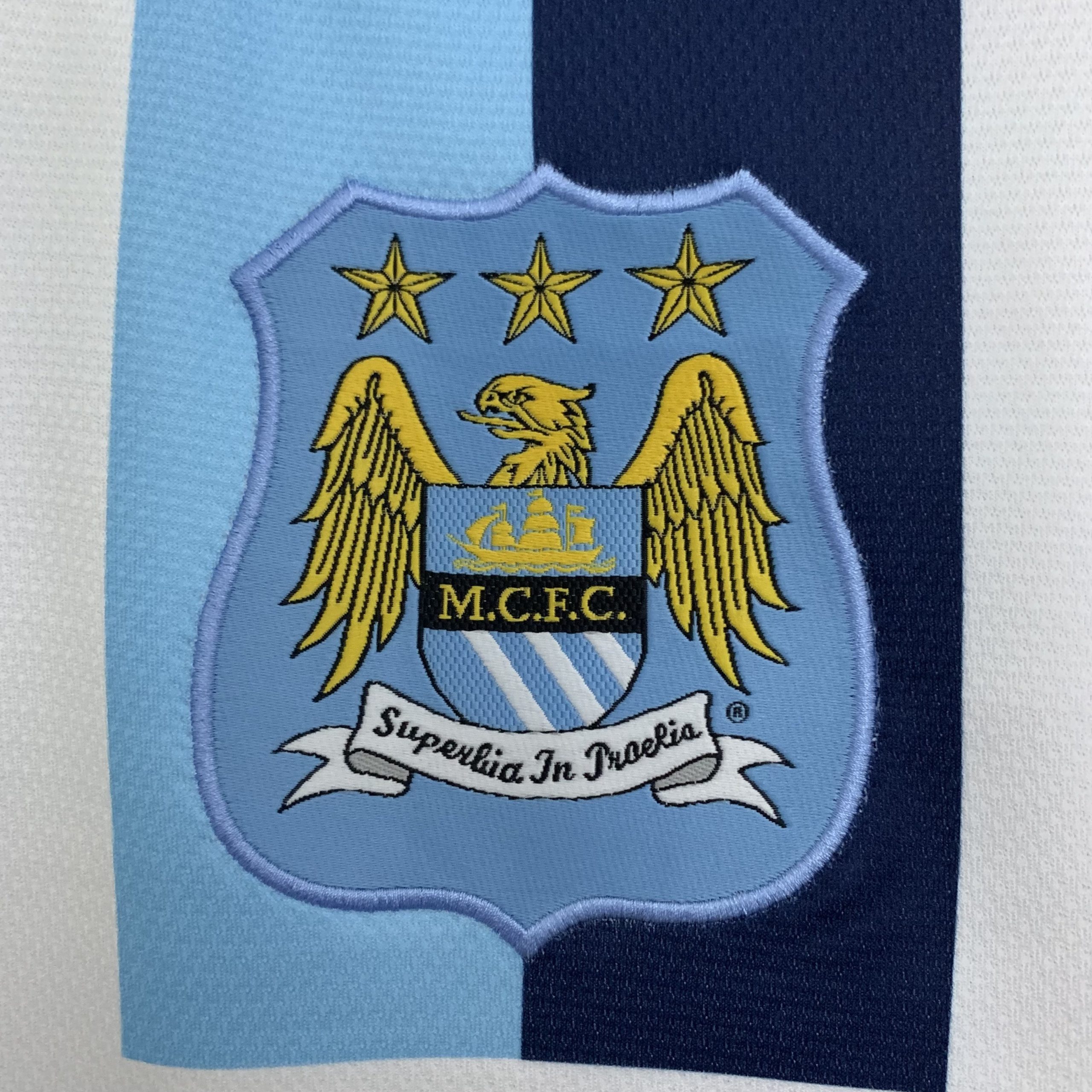 Manchester City Retro Third Away Football Jersey Shirt 2013/14 - Image 5