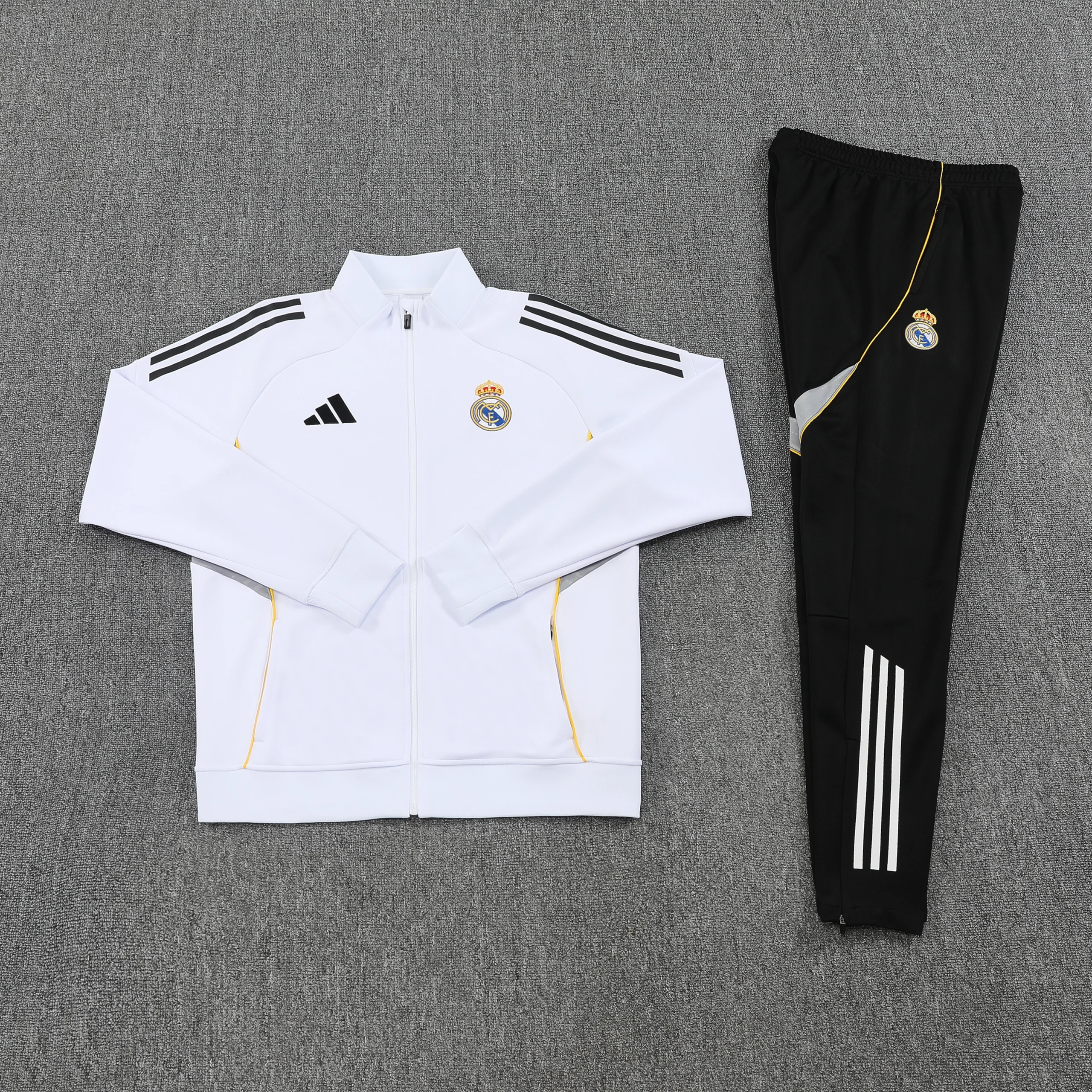 Real Madrid Training Kit (Jacket+Pants) White 2025/26 - Image 3