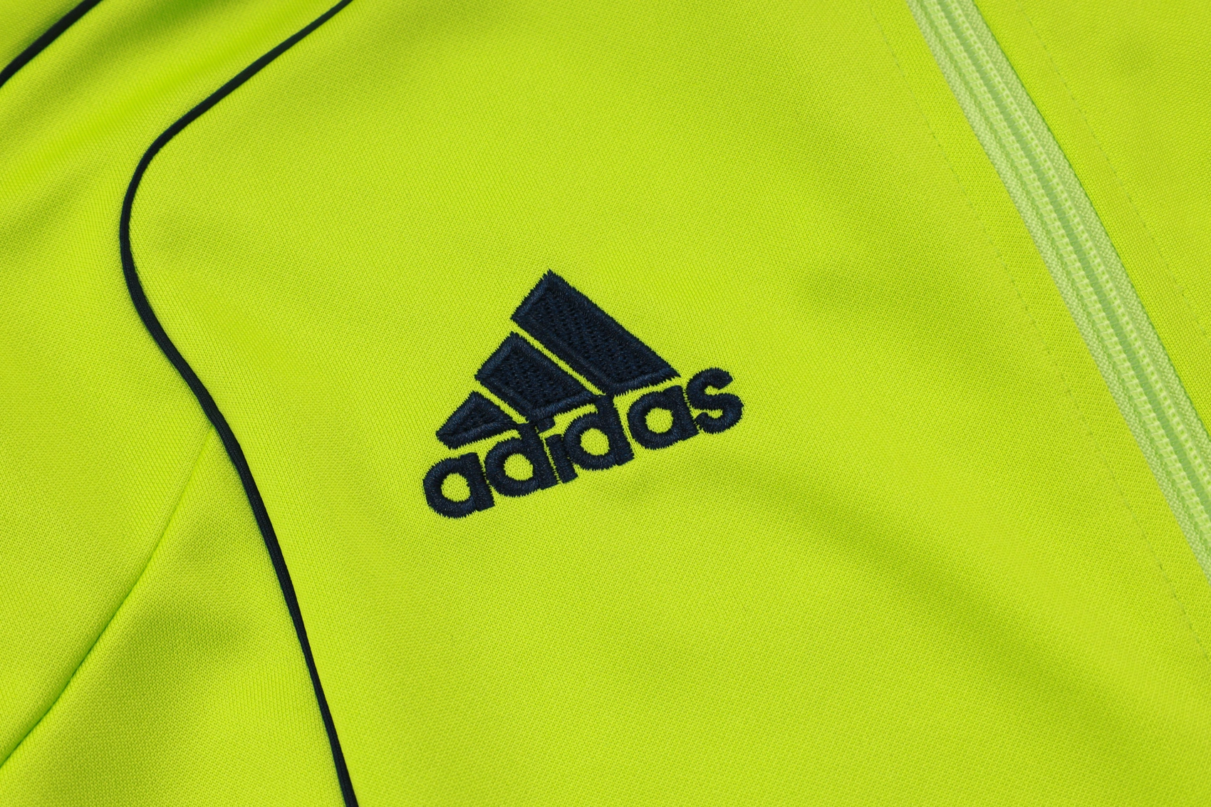 Real Madrid Training Kit (Jacket+Pants) Green 2025/26 - Image 6