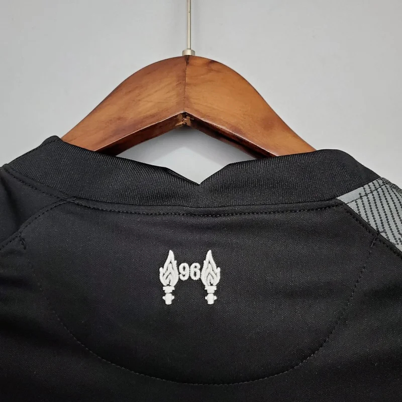 Liverpool Retro Football Jersey Goalkeeper Custom Shirt 2021/22 - Image 4