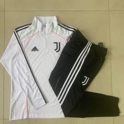 Alternative view of Kids Juventus Training Kit (Sweatshirt+Pants) White 2025/26