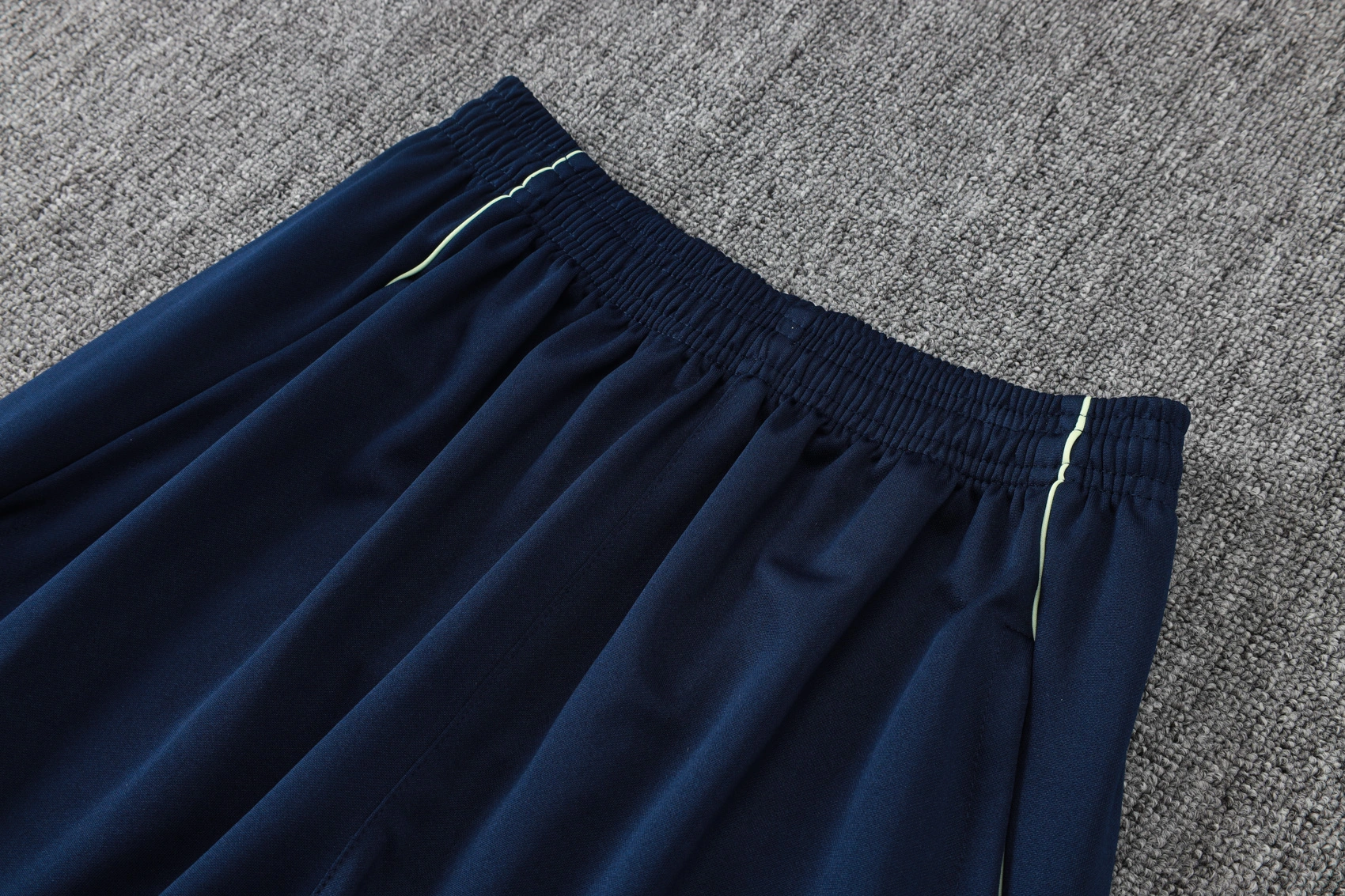 Real Madrid Training Kit (Jacket+Pants) Light Green 2025/26 - Image 6