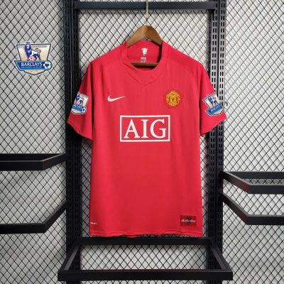 Alternative view of Ronaldo #7 Manchester United Retro Home Football Jersey Shirt 2007/08