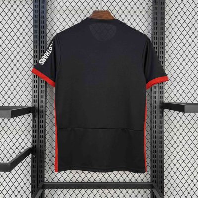 Alternative view of Eintracht Frankfurt Football Jersey Away Custom Shirt 2024/25