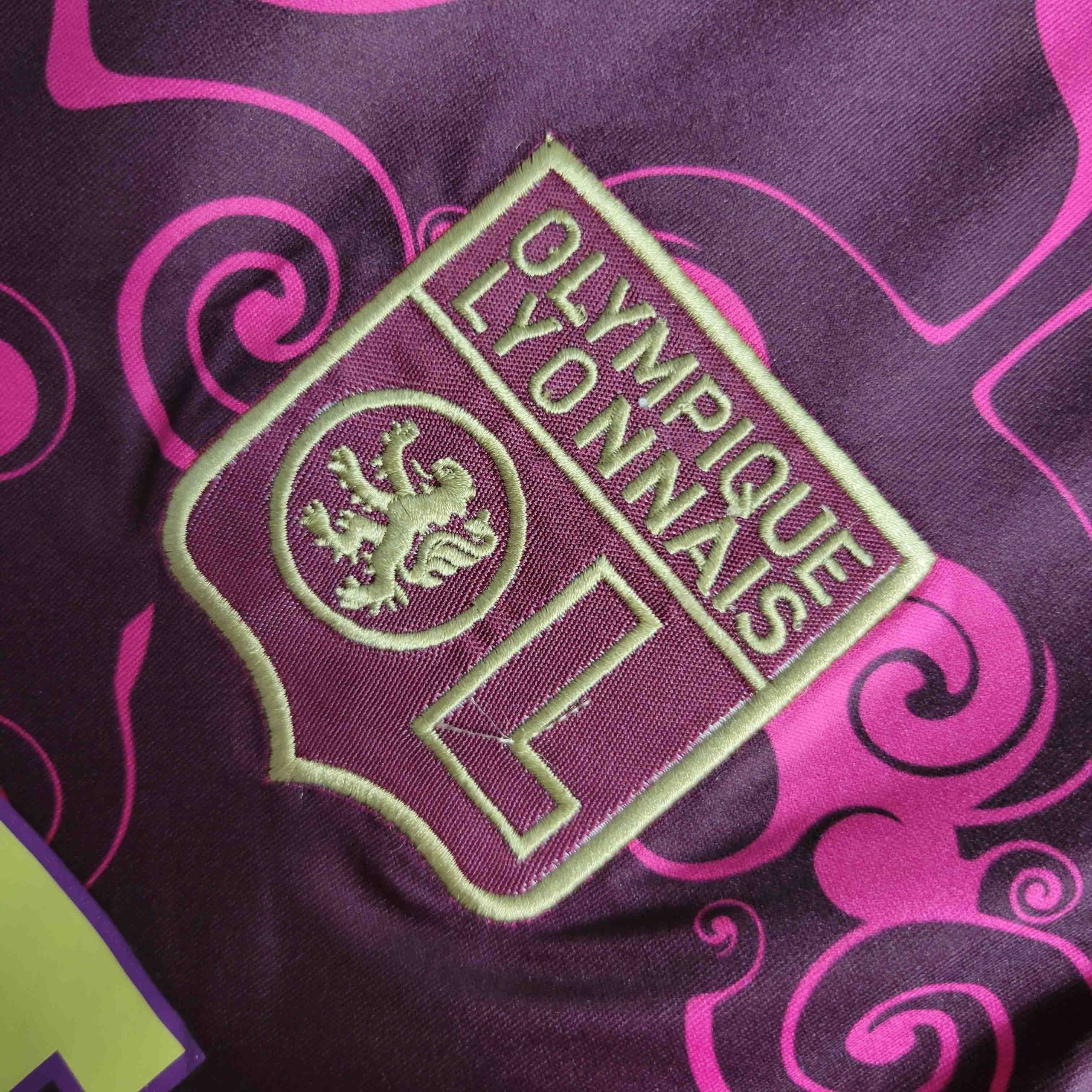 Olympique Lyonnais Retro Football Jersey Away Custom Shirt 2010-11 - Image 5