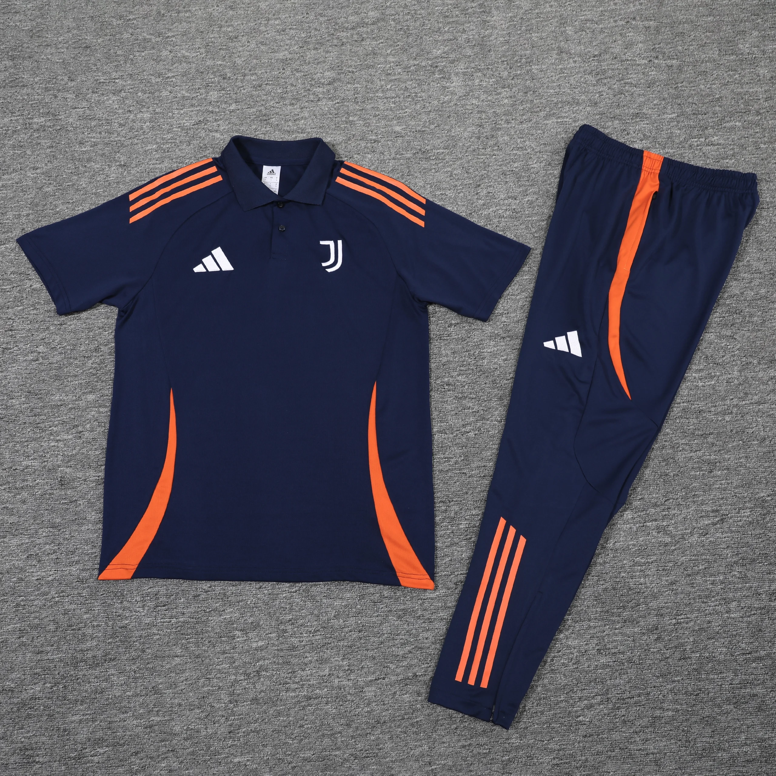 Juventus Training Kit (Polo+Pants) 2025/26 - Image 3