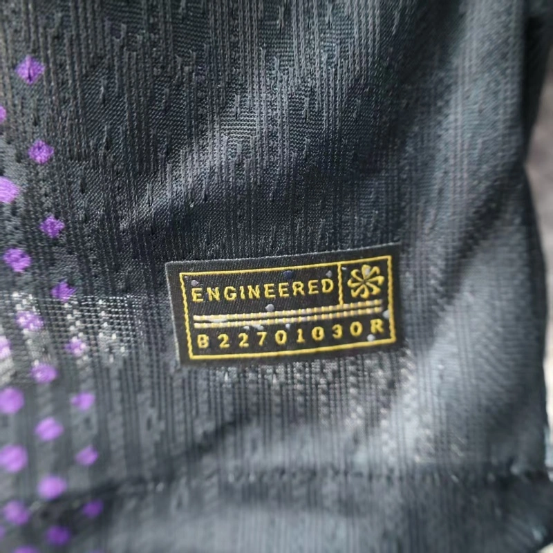 Soccer Jersey PSG Purple Special Edition Shirt 2025/26 - Image 4