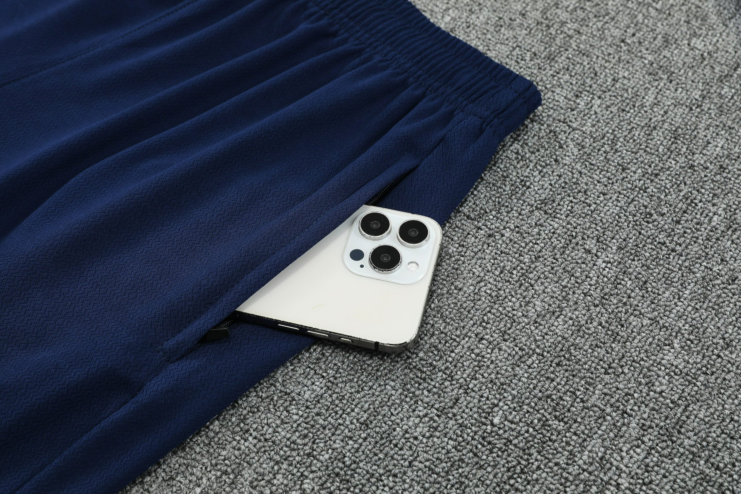 PSG Training Jersey Kit Red 2025/26 - With Star - Image 3