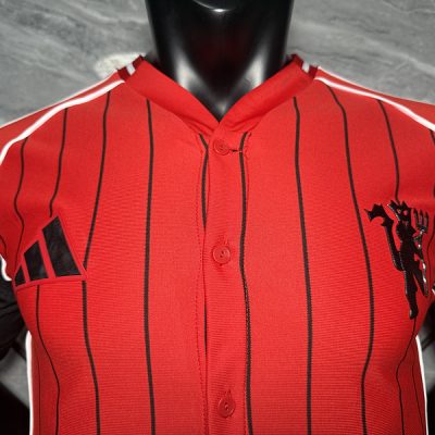 Alternative view of Manchester United  x US Pack Baseball Jersey Shirt 2025/26