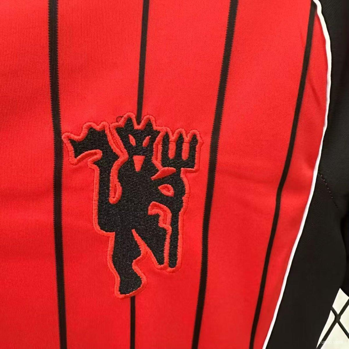 Manchester United x US Pack Baseball Jersey Shirt 2025/26 - Image 2