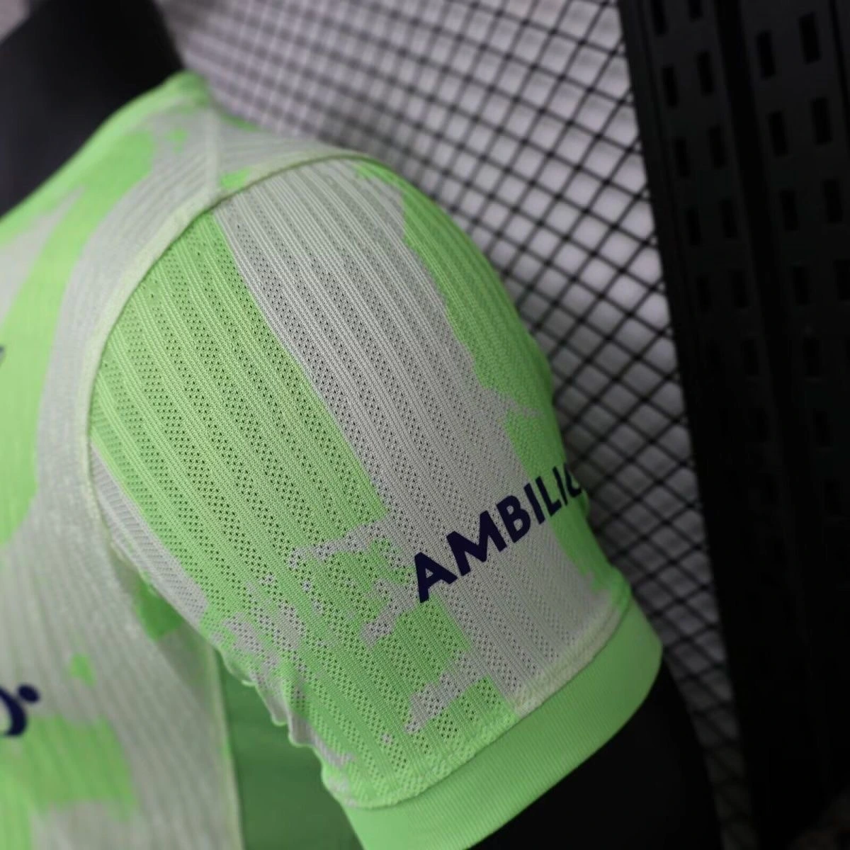 Soccer Jersey Barcelona Third Away x ColdPlay Shirt 2024/25 - Image 4