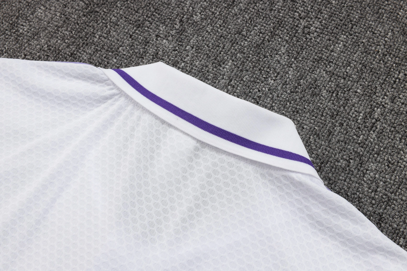 Real Madrid Training Kit (Polo+Pants) White 2025/26 - Image 4