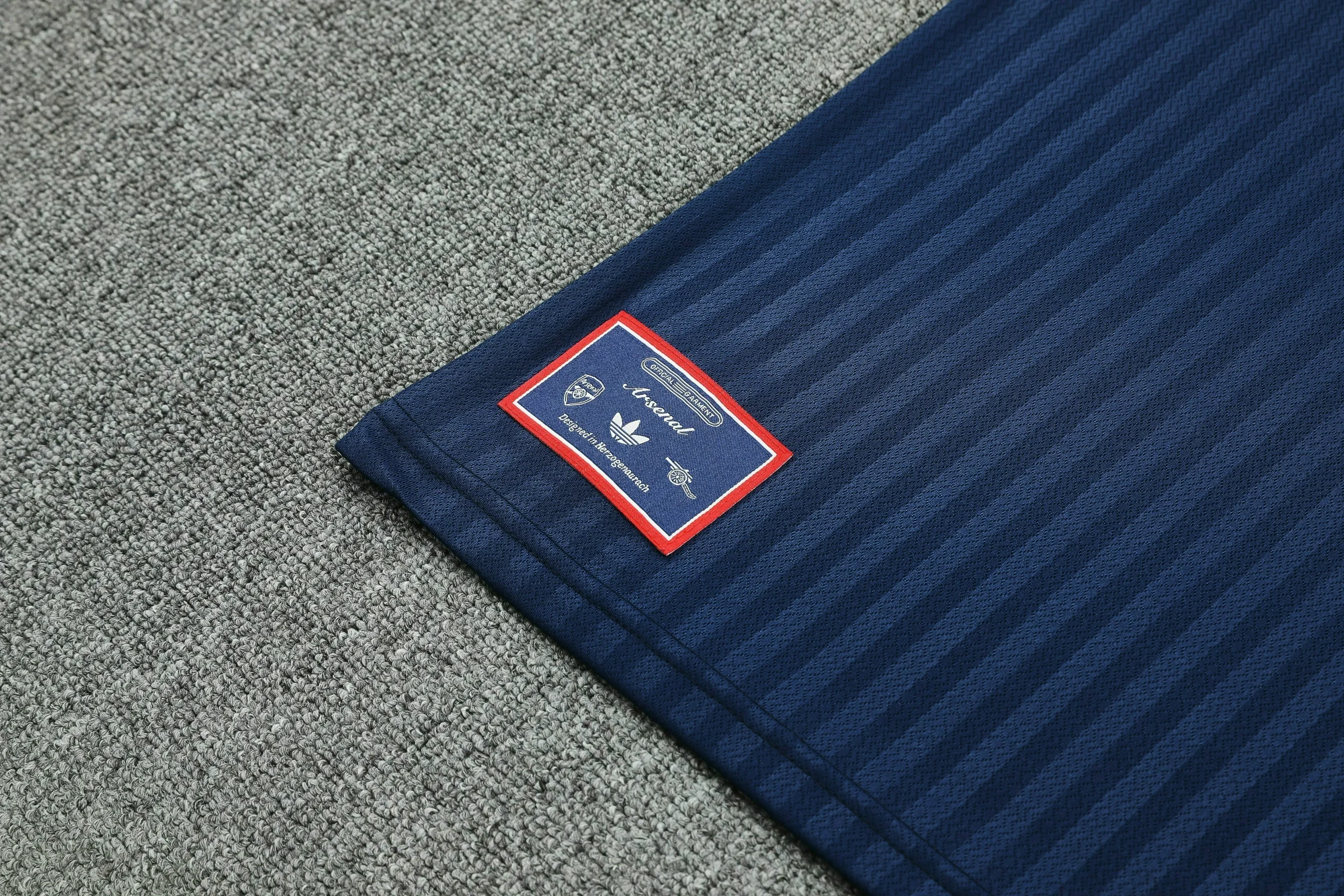 Arsenal OG Training Jersey Kit Blue 2025/26 - Image 3