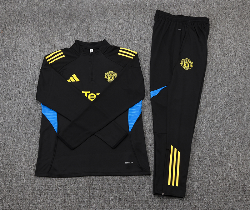 Manchester United Training Kit (Sweatshirt+Pants) Black 2025/26 - Image 2