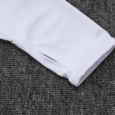 Alternative view of Juventus Training Kit (Sweatshirt+Pants) White 2025/26