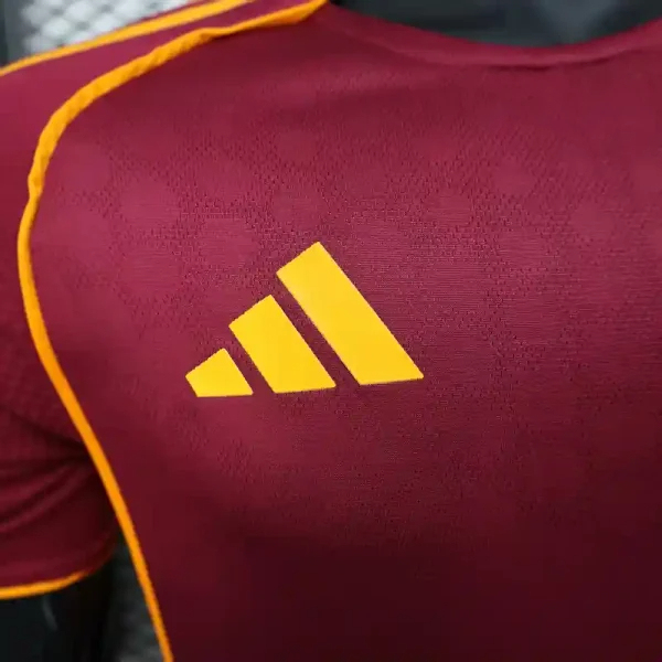 Roma Soccer Jersey Home Shirt 2025/26 - Image 4
