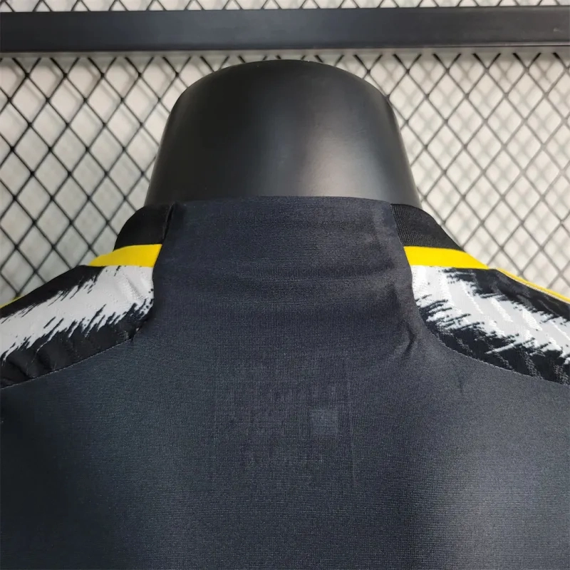 Juventus Soccer Jersey Home Shirt 2023/24 - Image 3