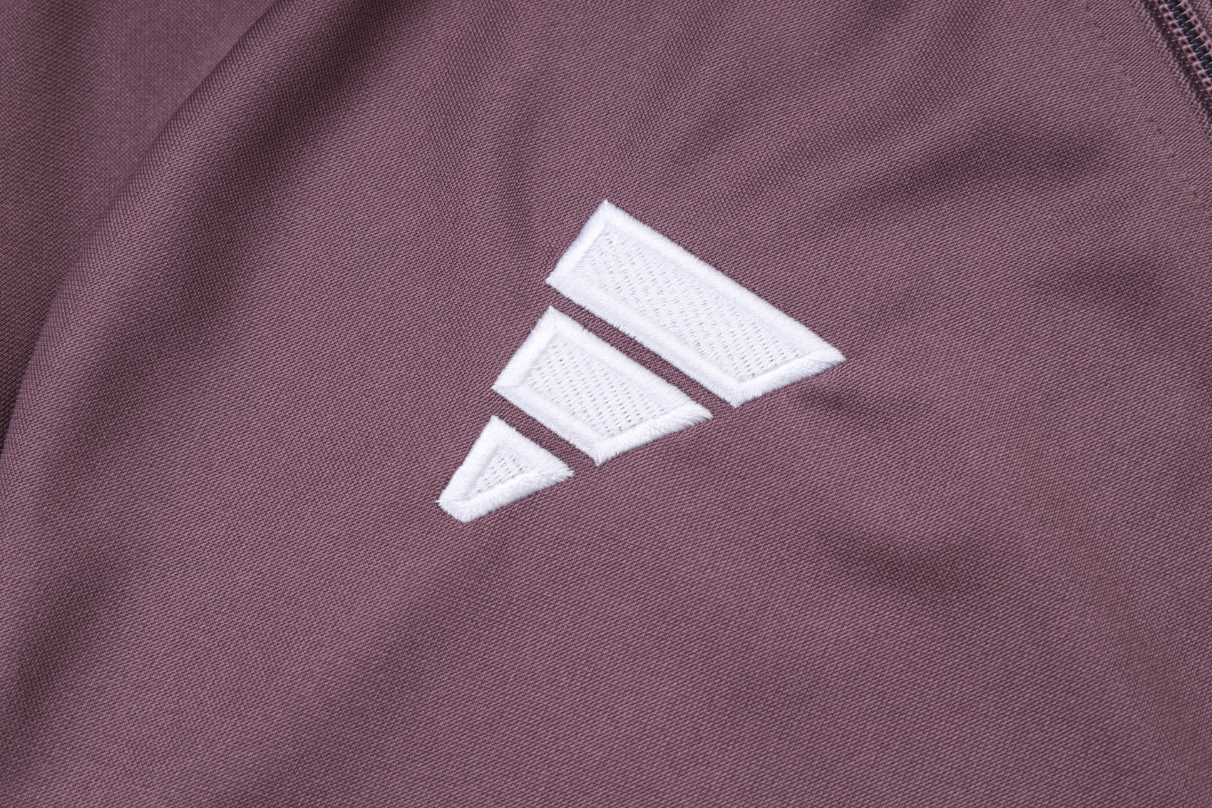 Manchester United Training Kit (Jacket+Pants) Grayish Purple 2025/26 - Image 6