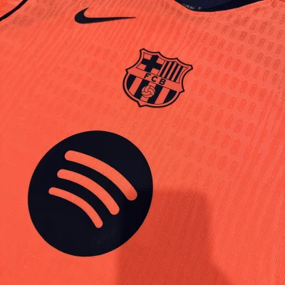 Alternative view of Soccer Jersey Barcelona Third Away Shirt 2025/26