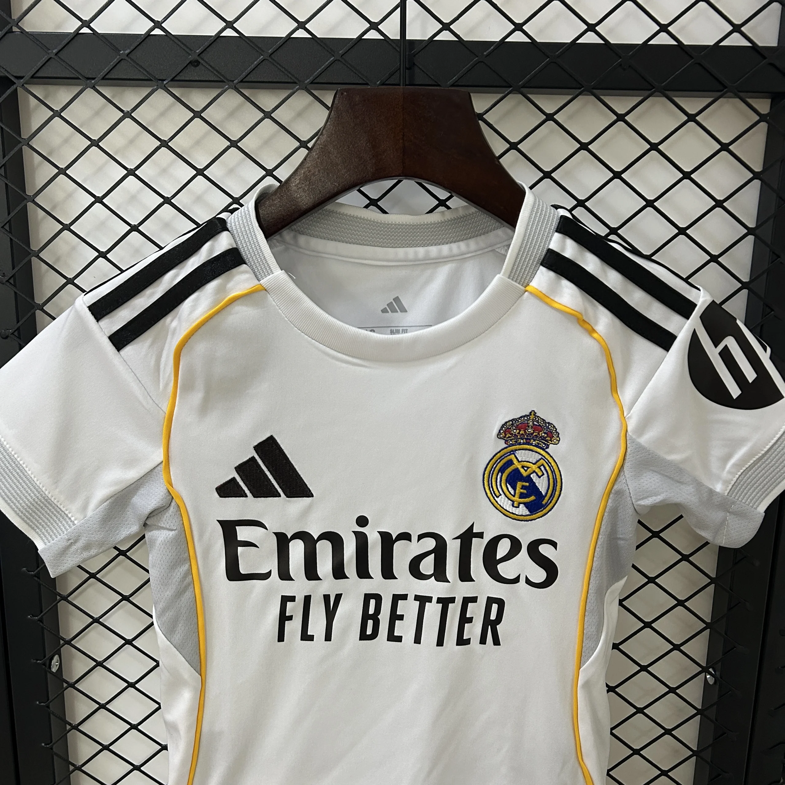 Real Madrid Soccer Jersey Home Kids Kit Jersey+Shorts 2025/26 - Image 6