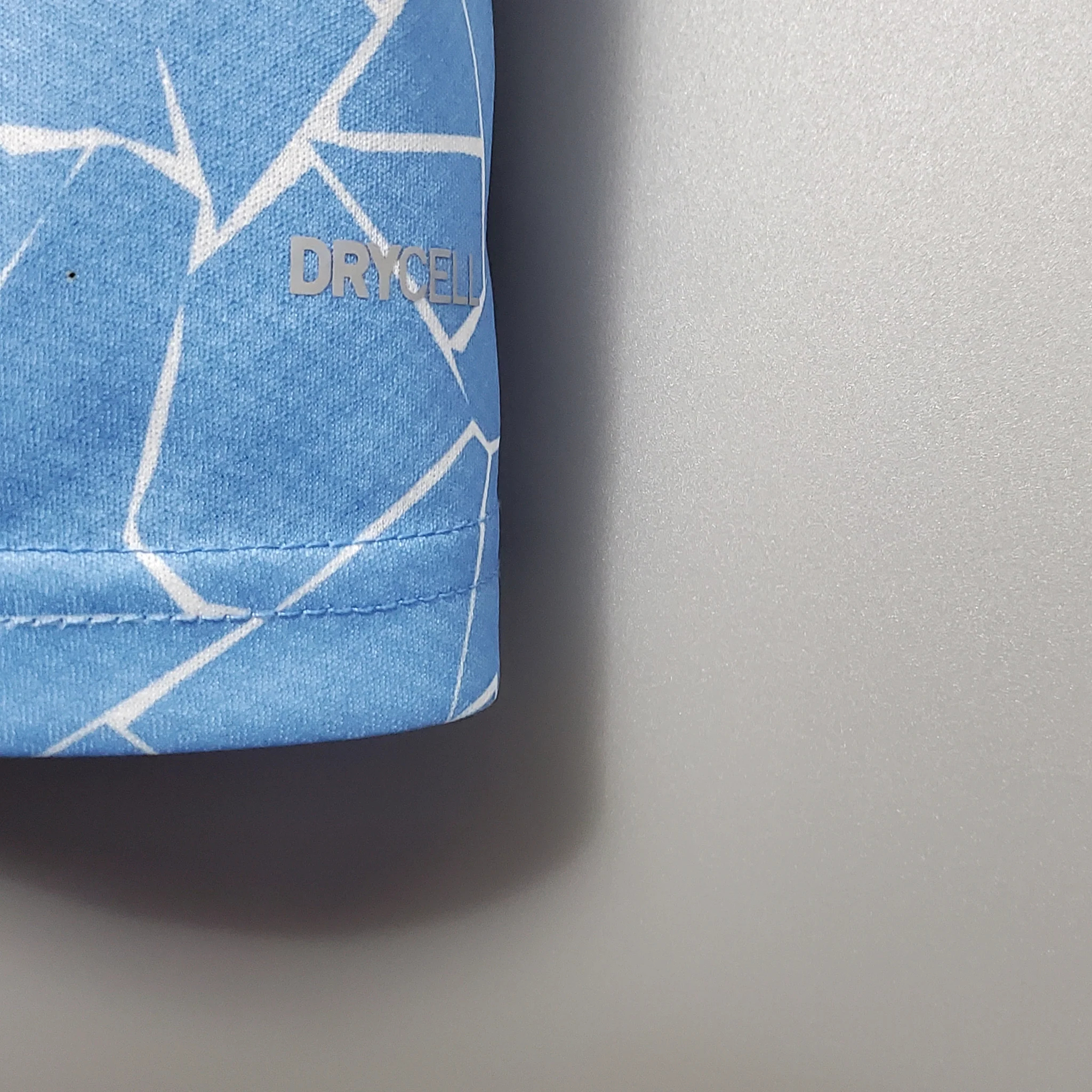 Manchester City Retro Football Jersey Home Shirt 2020/21 - Image 5