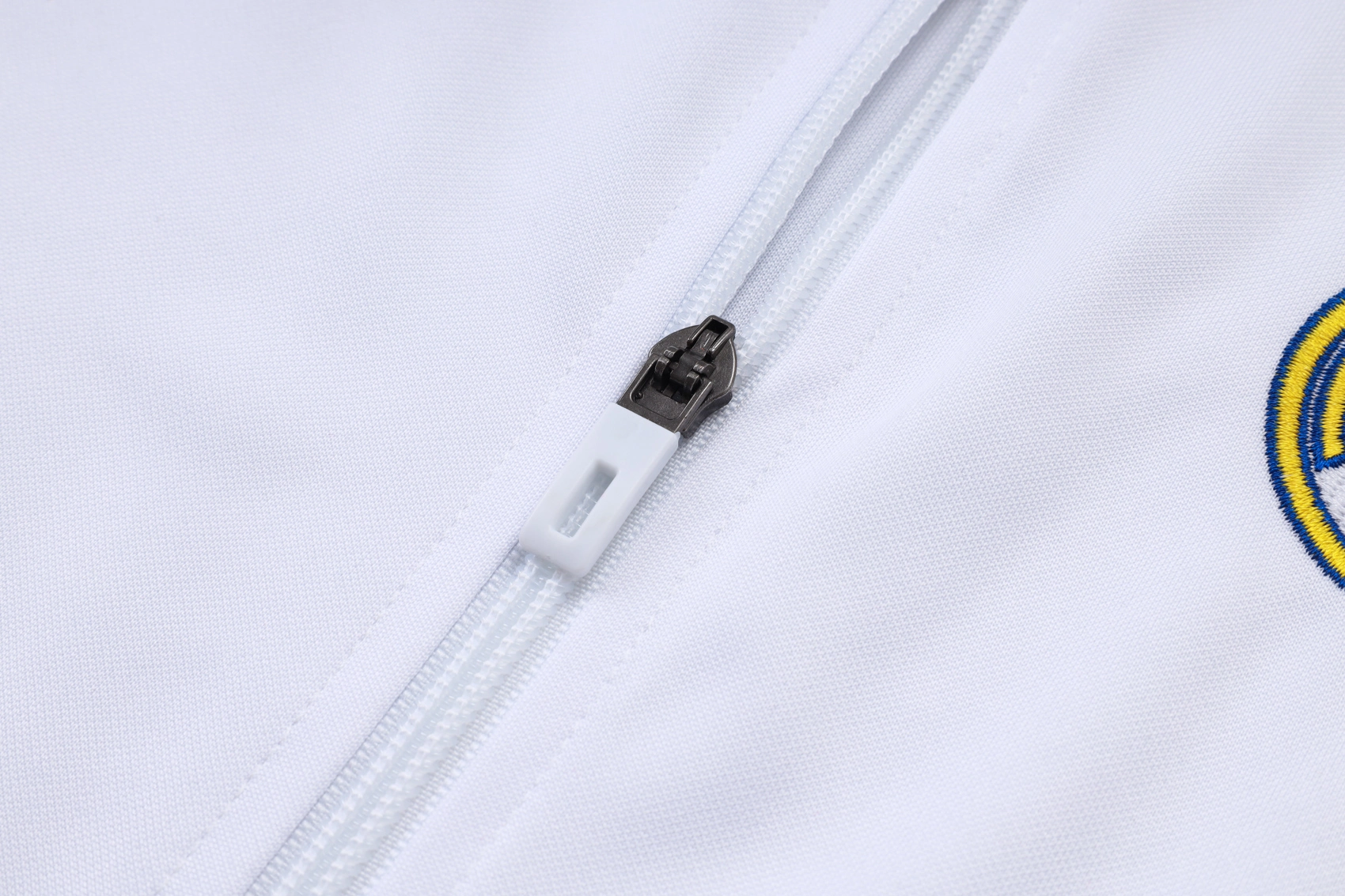 Real Madrid Training Kit (Jacket+Pants) White 2025/26 - Image 4