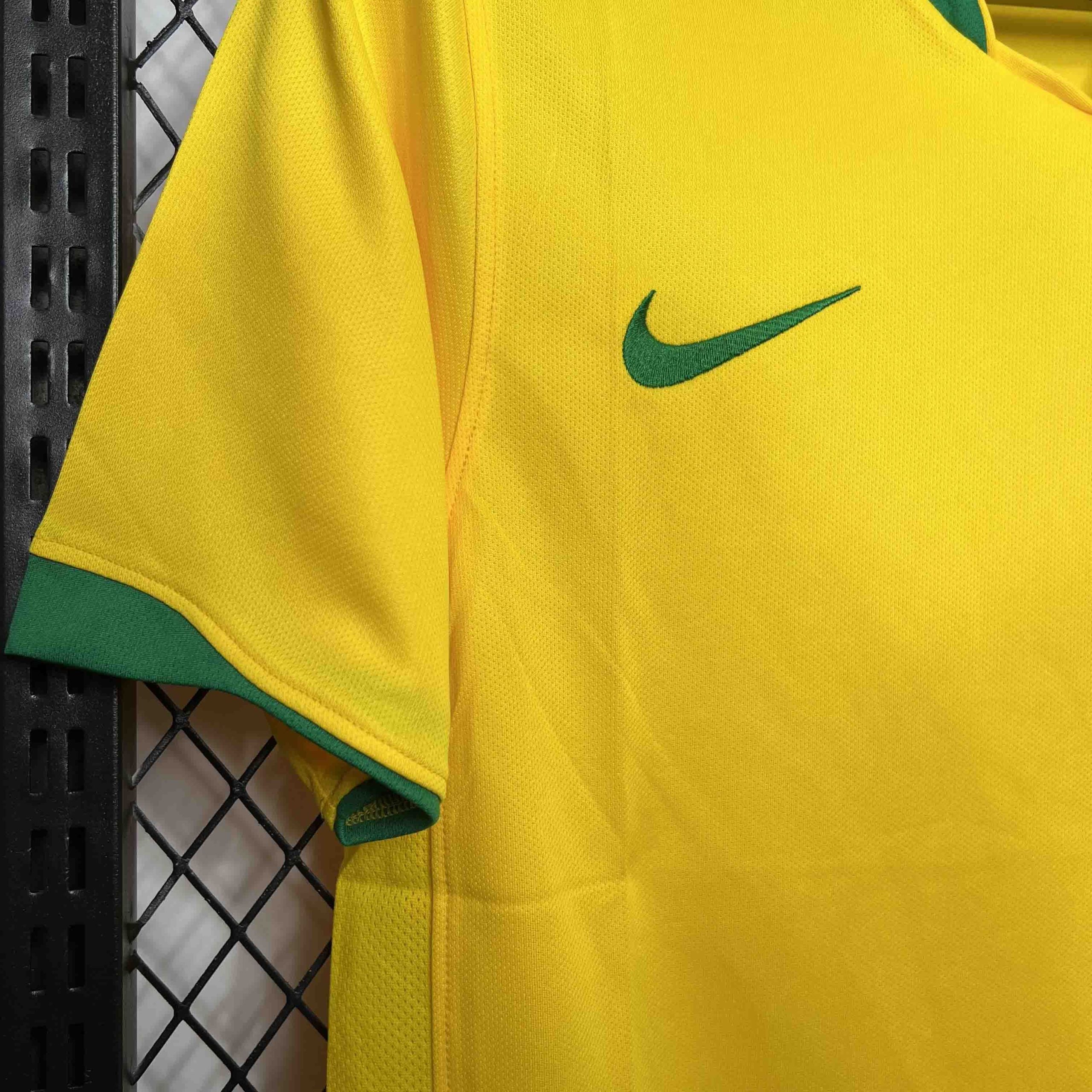 Brazil Retro Jersey Custom Home Soccer Jersey World Cup 2006 - Image 3