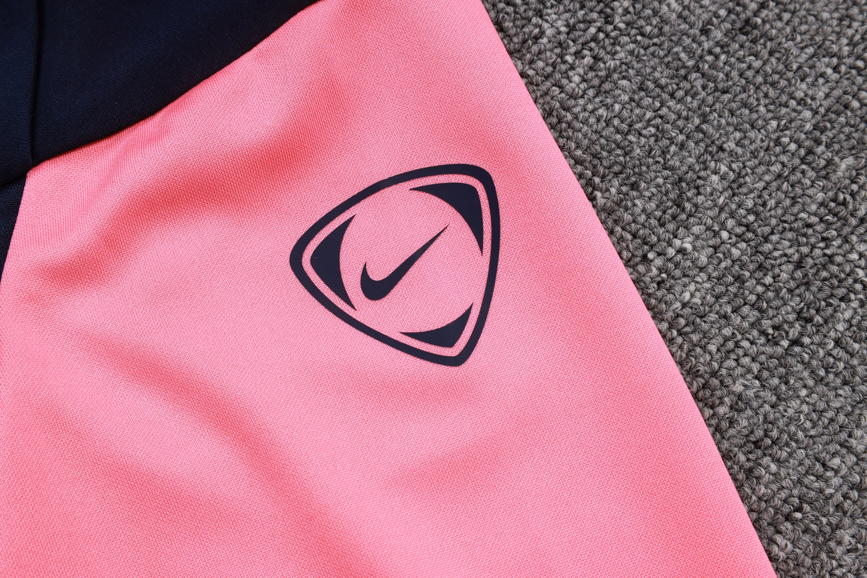 Barcelona Training Kit (Jacket+Pants) Cyan 2025/26 - Image 3