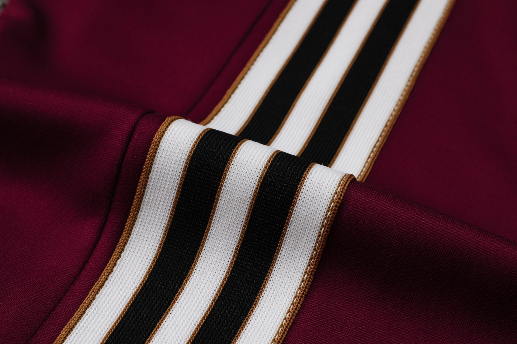 Ajax Training Kit (Polo+Pants) Deep Red 2025/26 - Image 5