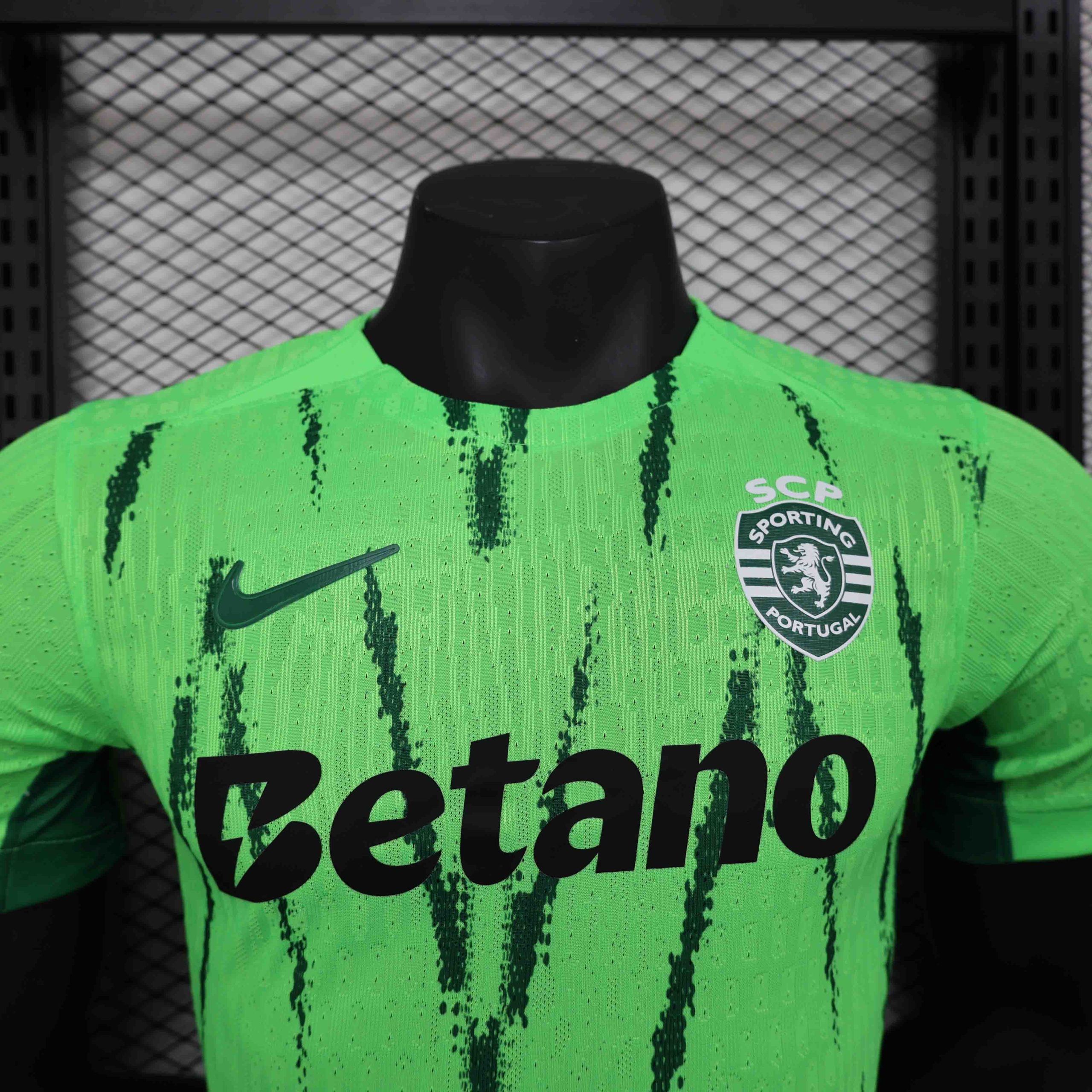Sporting CP Soccer Jersey Fourth Away Shirt 2024/25 - Image 3