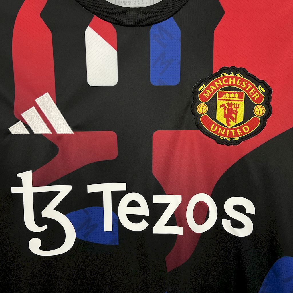 Manchester United Training Football Jersey Shirt 2024/25 - Image 5