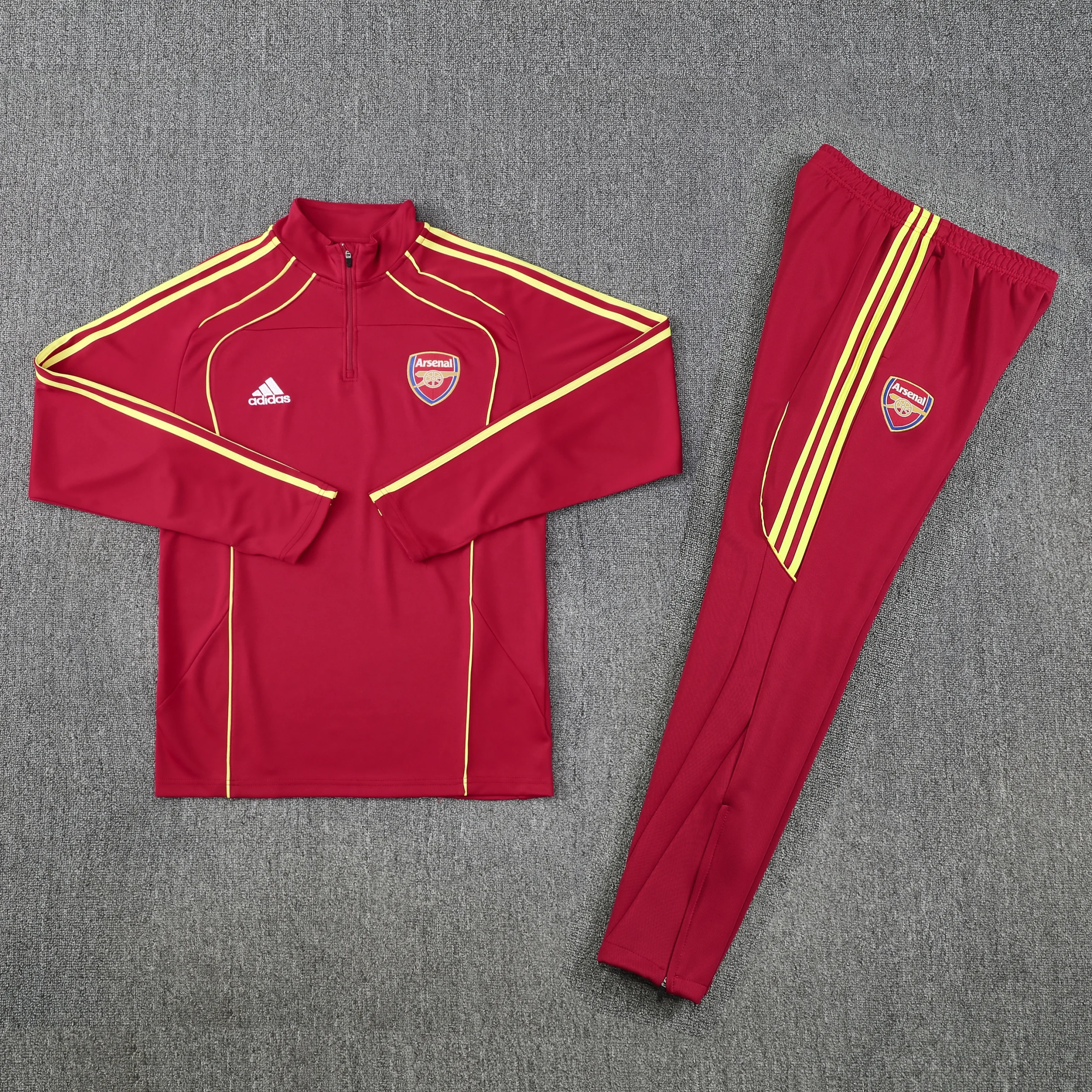 Arsenal Training Kit (Sweatshirt+Pants) Red 2025/26 - Player Version - Image 5