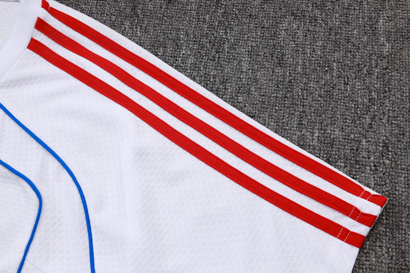 Bayern Munich Training Jersey Kit White 2025/26 - Image 4