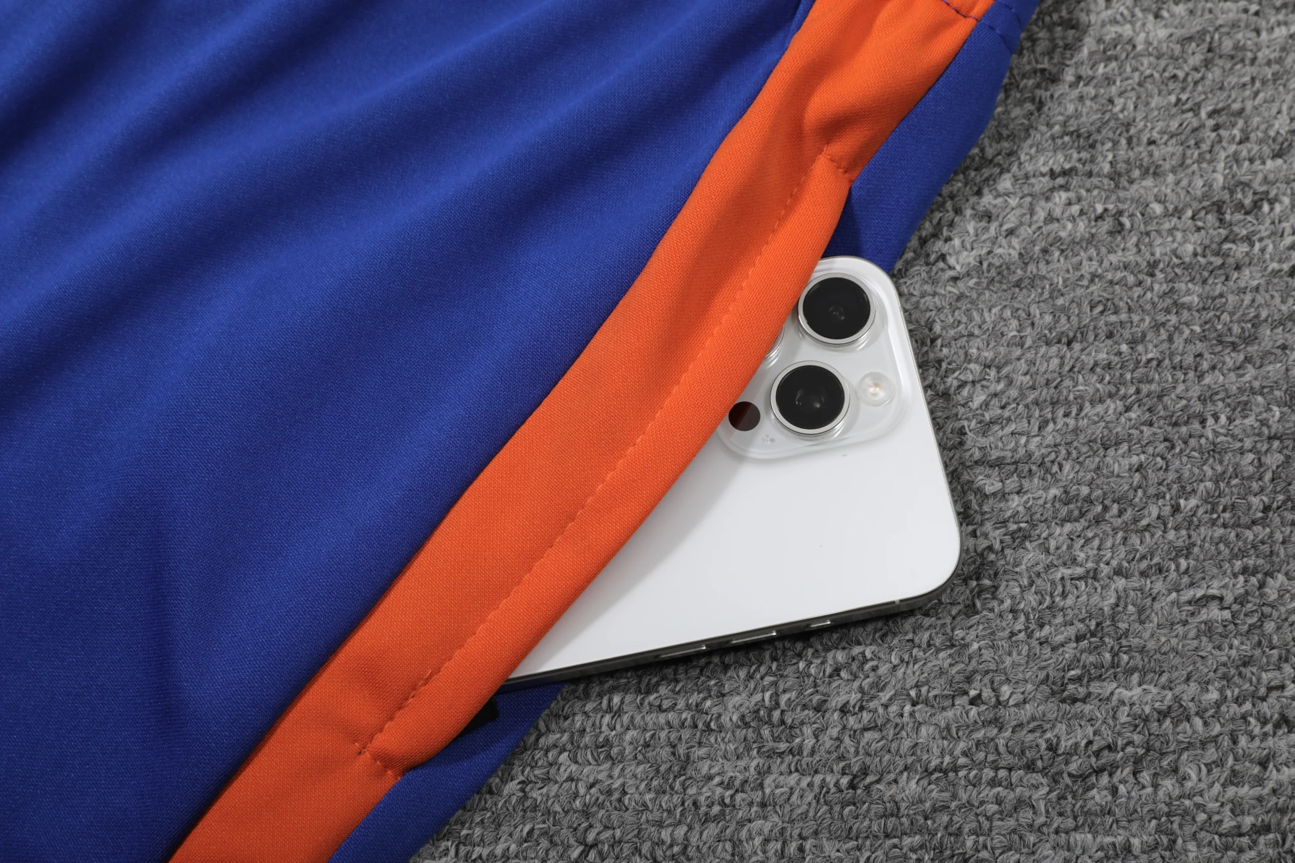 Juventus Training Kit (Polo+Pants) 2025/26 - Image 3