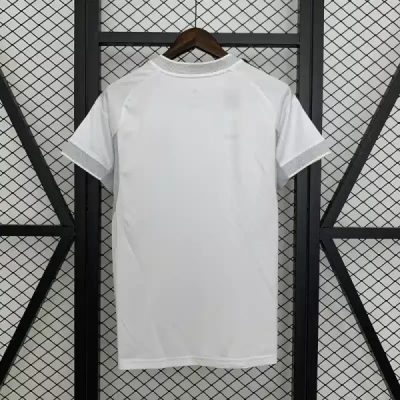 Alternative view of Real Madrid Home Women's Soccer Jersey 2025/26