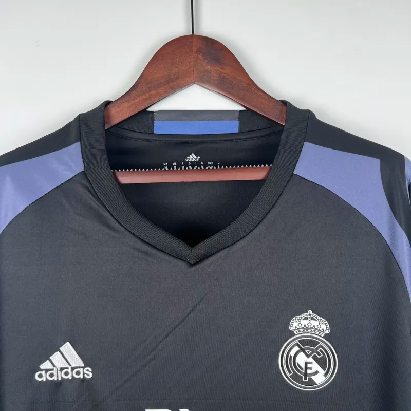 Real Madrid Retro Jersey Third Away Long Sleeve Soccer Shirt 2016/17 - Image 4